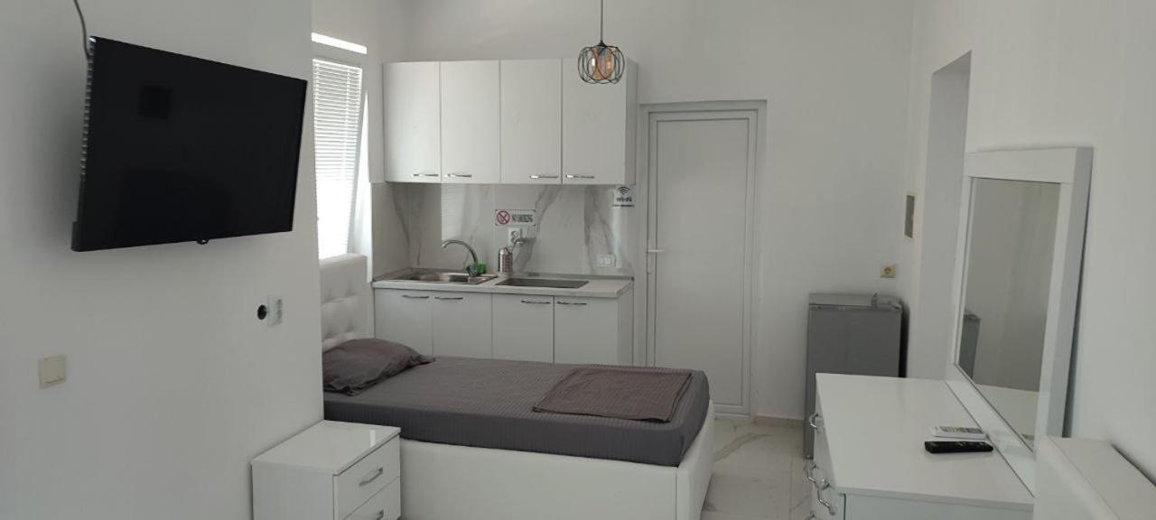 Golem Apartment エクステリア 写真